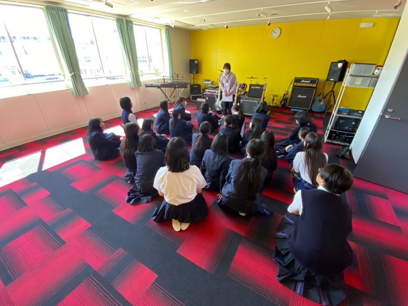 堺リベラル中学校　新校舎内覧会