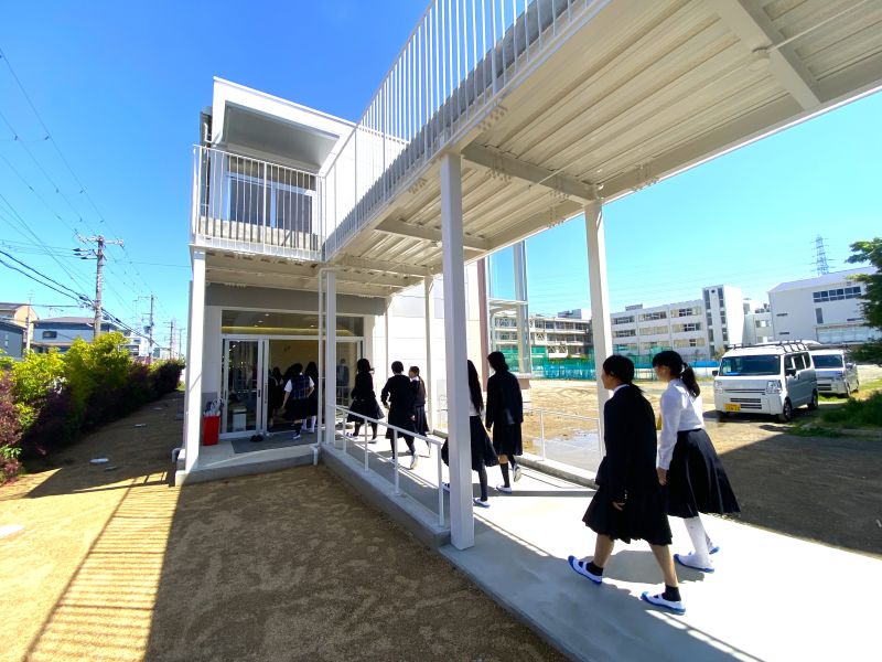 堺リベラル中学校　新校舎内覧会